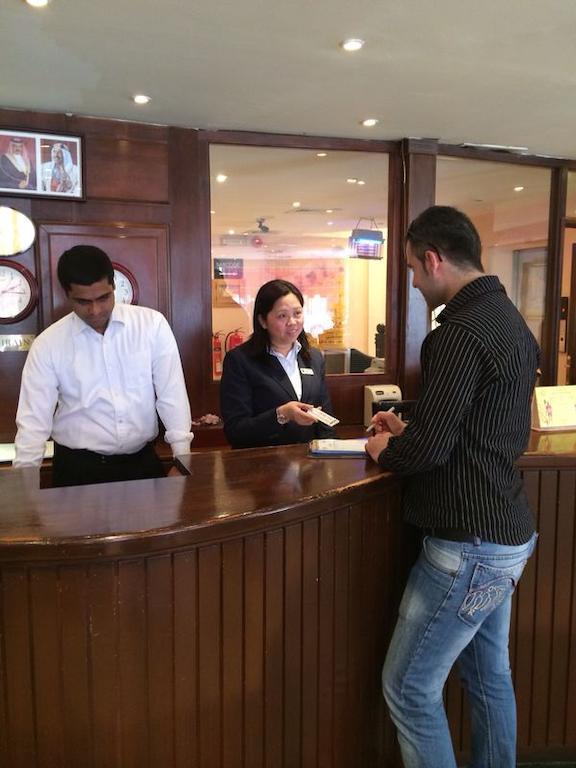 City Center Hotel Al-Manamah Bagian luar foto